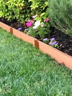Straight Landscape Edging Kit With 2" Boards