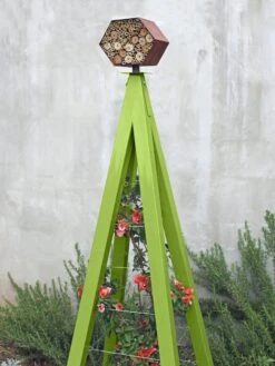 Bee Bungalow + Akoris Garden Tuteur Jr. -Cheap A Fresh Yard Store 8600532 05v bee bungalow akoris garden tuteur leaf green