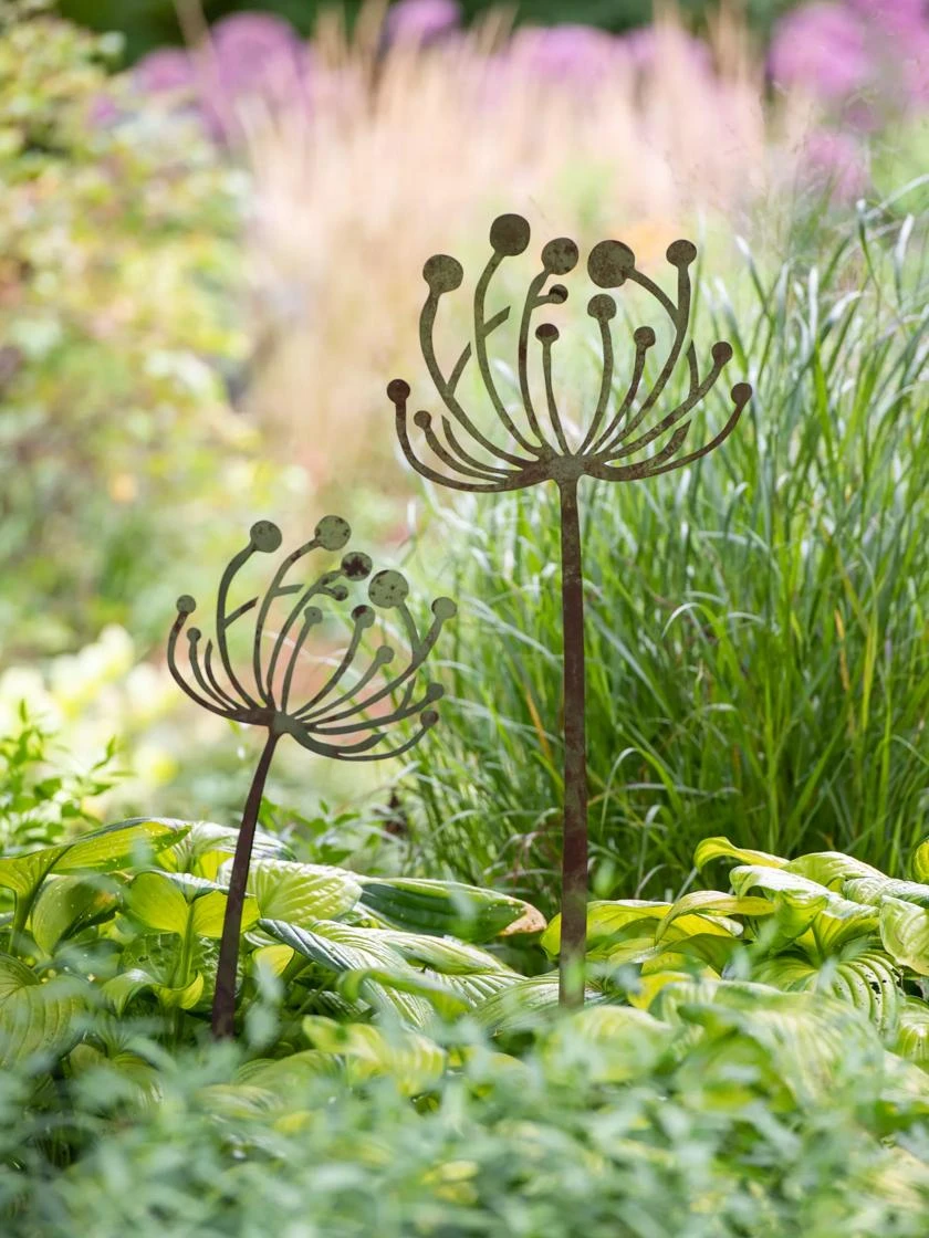 Queen Anne's Lace Garden Stake Set Of 2 3 Queen Anne's Lace Garden Stake Set Of 2