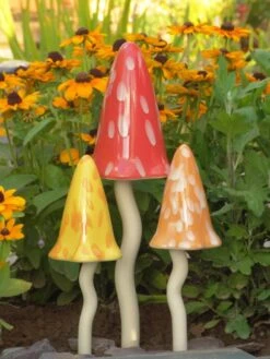 Potting Shed Tinkling Toadstool Sculptures, Set Of 3 -Cheap A Fresh Yard Store 8611730 sum 03v