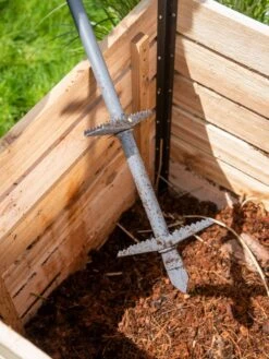 Double-Up Compost Aerator