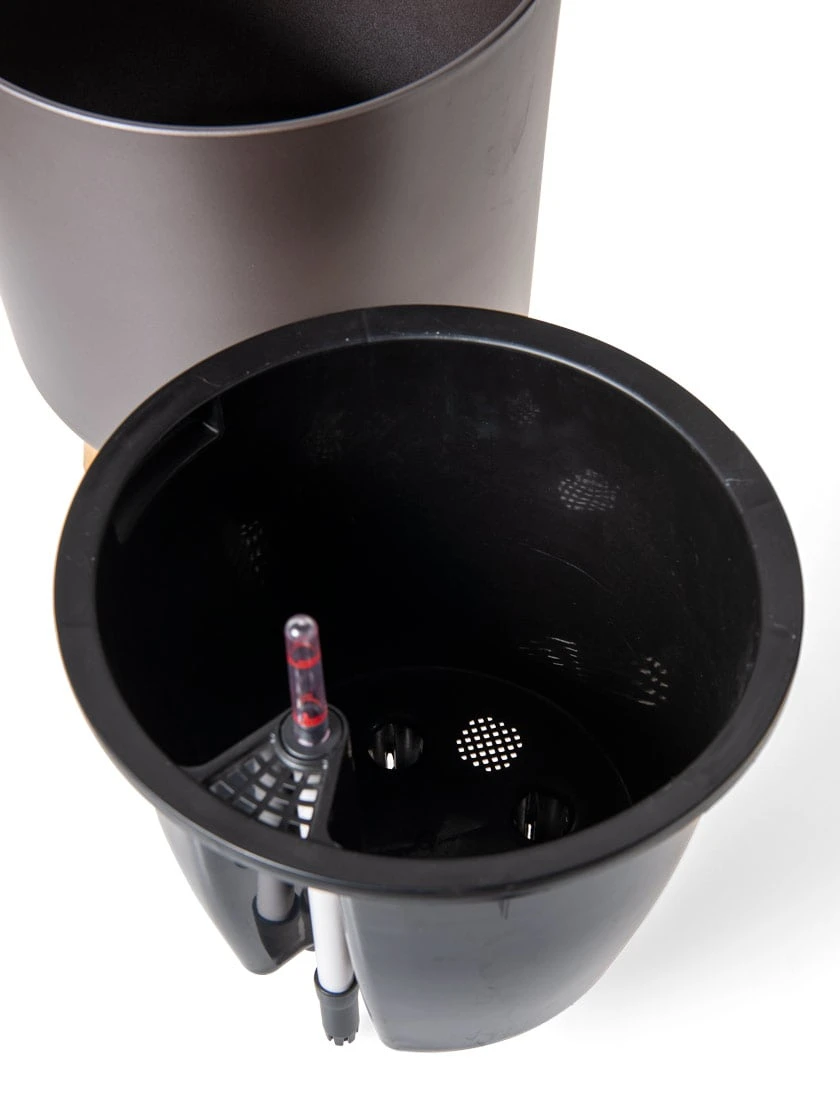 Ava Self-Watering Round Planter 9 Ava Self-Watering Round Planter - Image 7