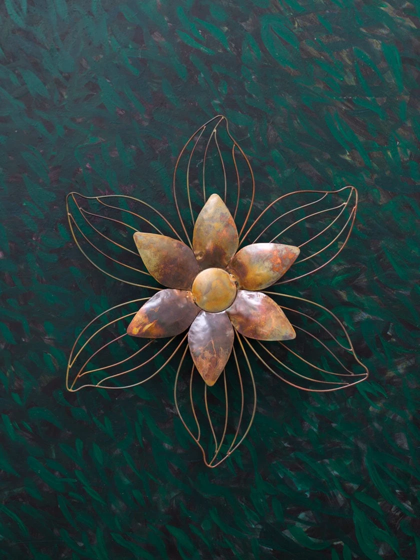 Open Petal Flower Wall Décor 3 Open Petal Flower Wall Décor